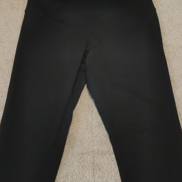 Forever 21 Black Stretch Leggings Size Med GUC #M-021 - Picture 4 of 6